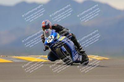 media/Sep-11-2022-SoCal Trackdays (Sun) [[81b7e951af]]/Turn 9 (930am)/